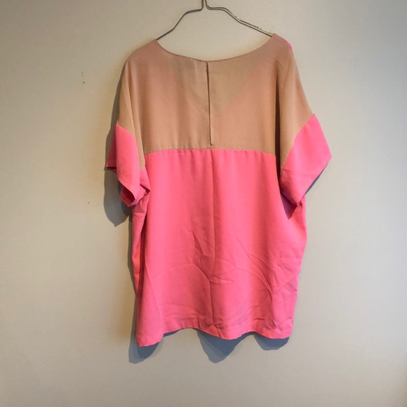 Blouse - Picture 2 of 3